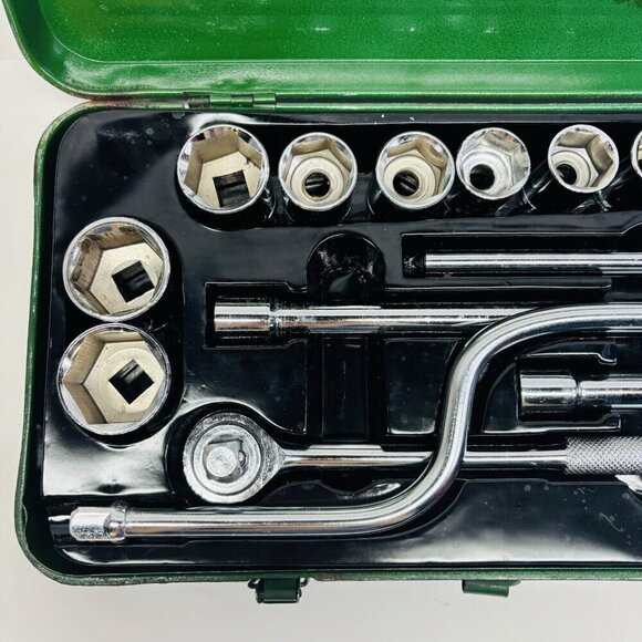Vintage Rockford 25 piece 1/2 inch drive socket set W/ case Japan - Picture 2 of 12